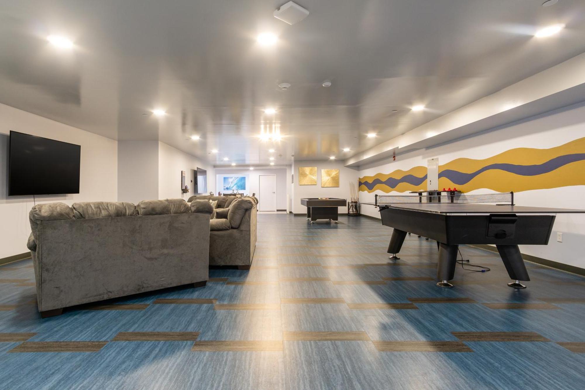 Grand Monarch! Best For Extended Stays! Johnson City Εξωτερικό φωτογραφία